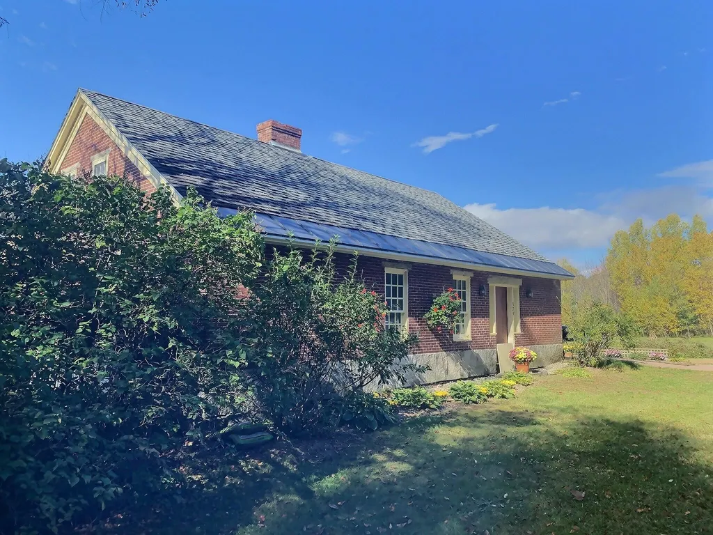 379 Kearsarge Valley Road Sutton NH 03260