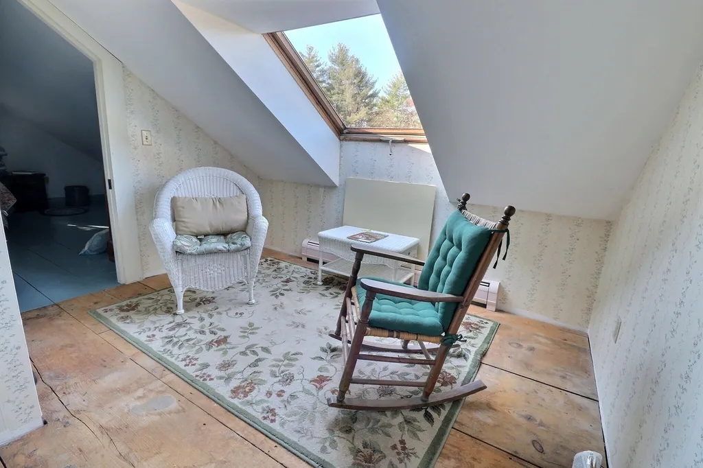 379 Kearsarge Valley Road Sutton NH 03260