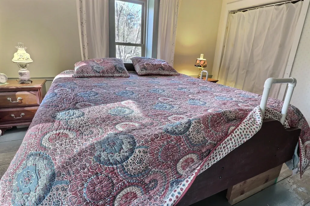 379 Kearsarge Valley Road Sutton NH 03260