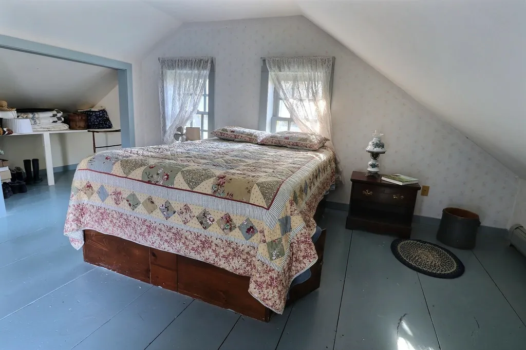 379 Kearsarge Valley Road Sutton NH 03260