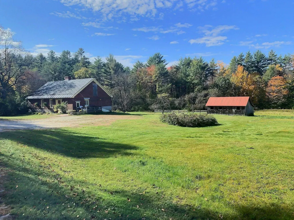 379 Kearsarge Valley Road Sutton NH 03260