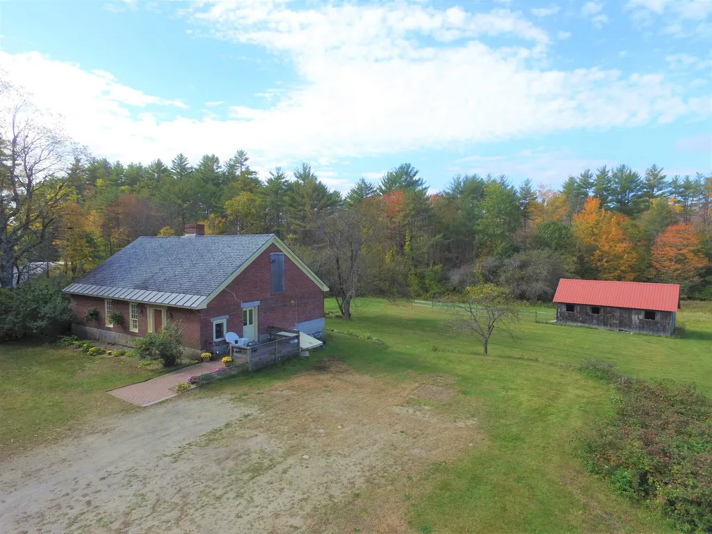379 Kearsarge Valley Road Sutton NH 03260