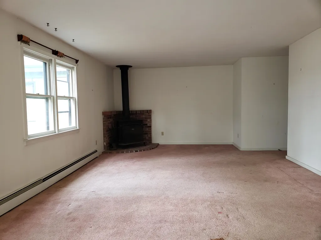 25 Pleasant Street Lebanon NH 03784