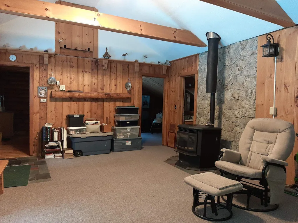 12 Britt Road Pittsburg NH 03592