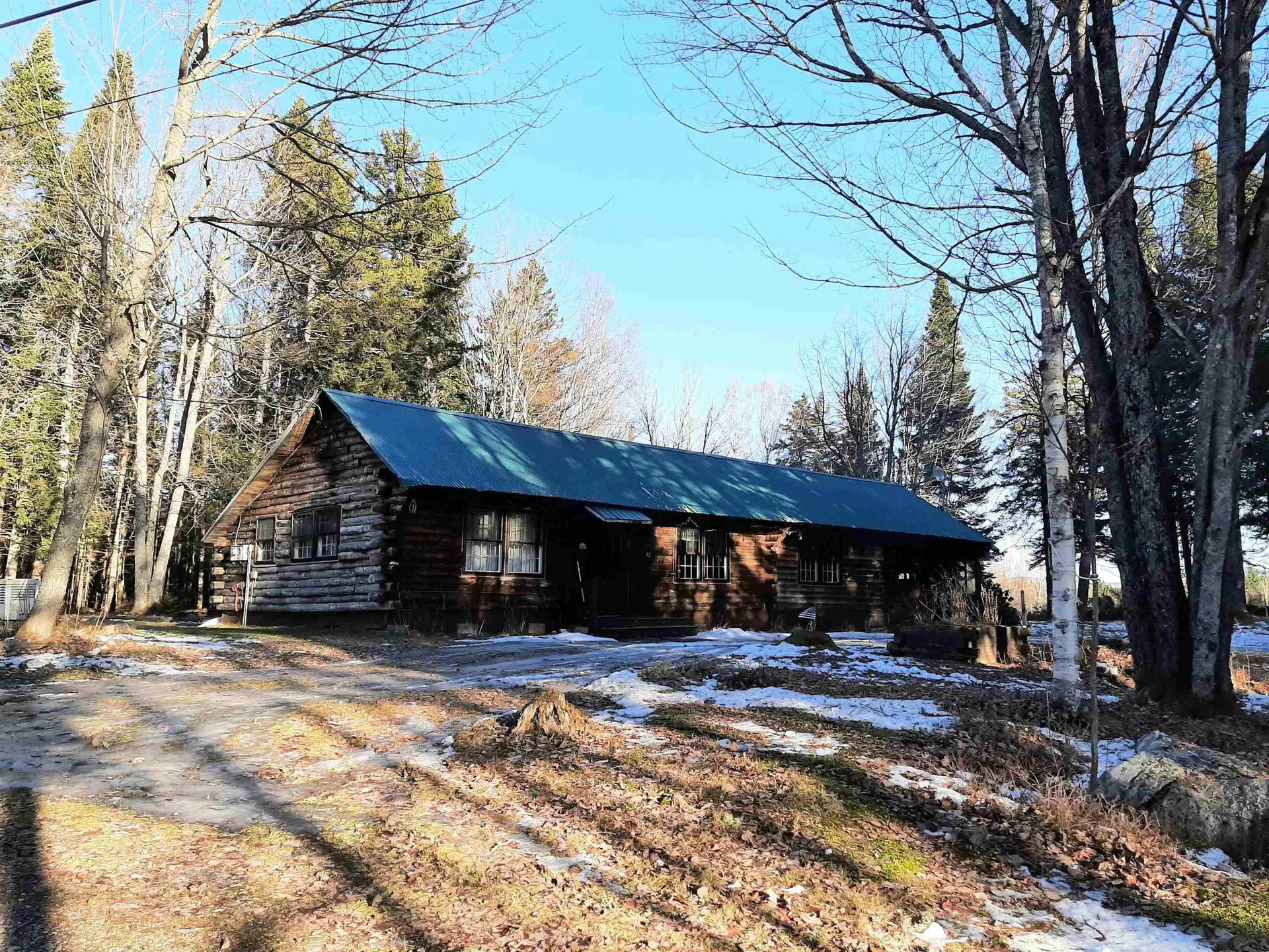 12 Britt Road Pittsburg NH 03592