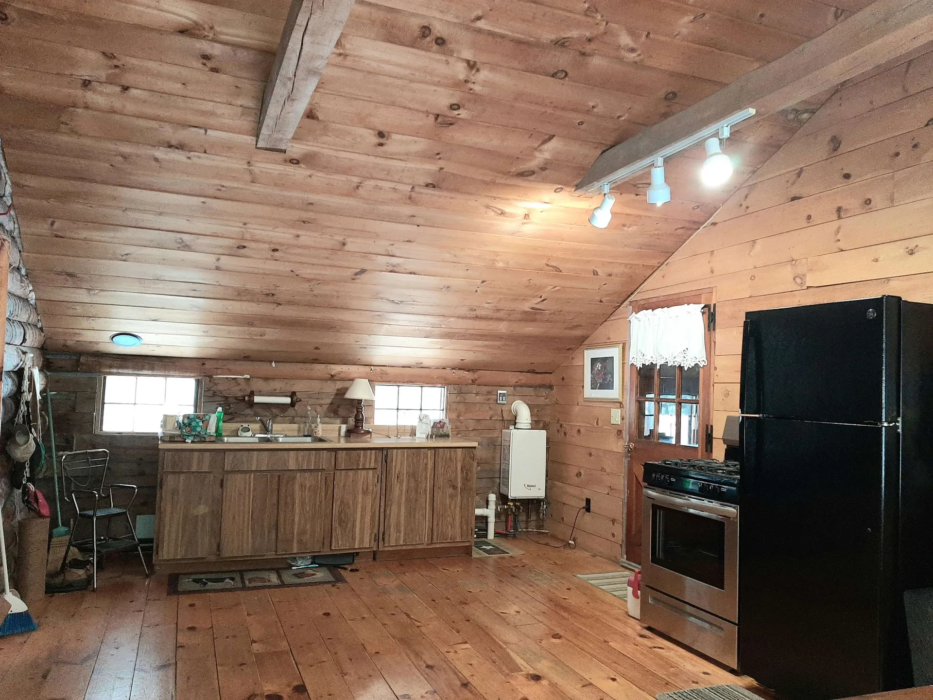 12 Britt Road Pittsburg NH 03592