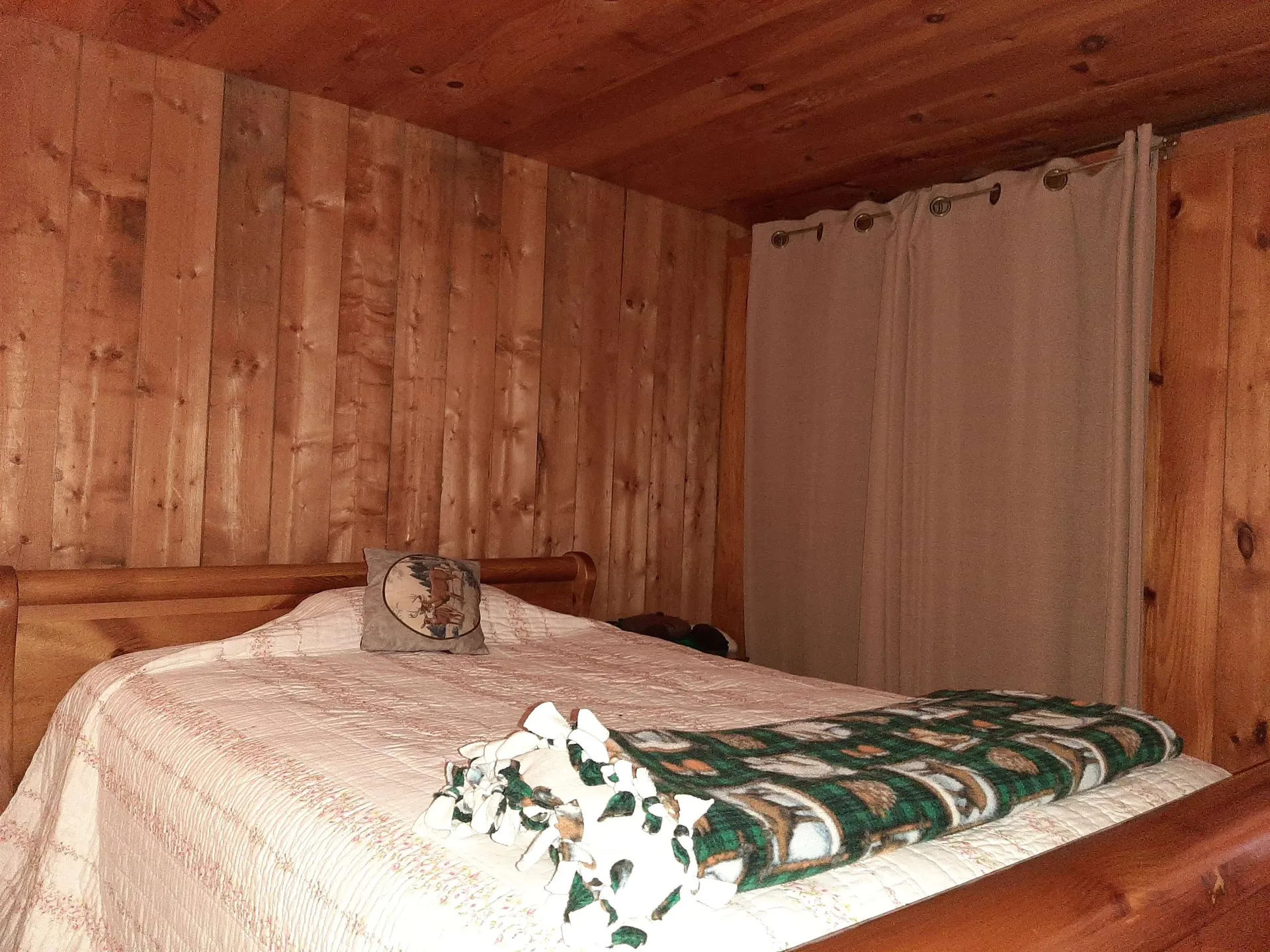 12 Britt Road Pittsburg NH 03592