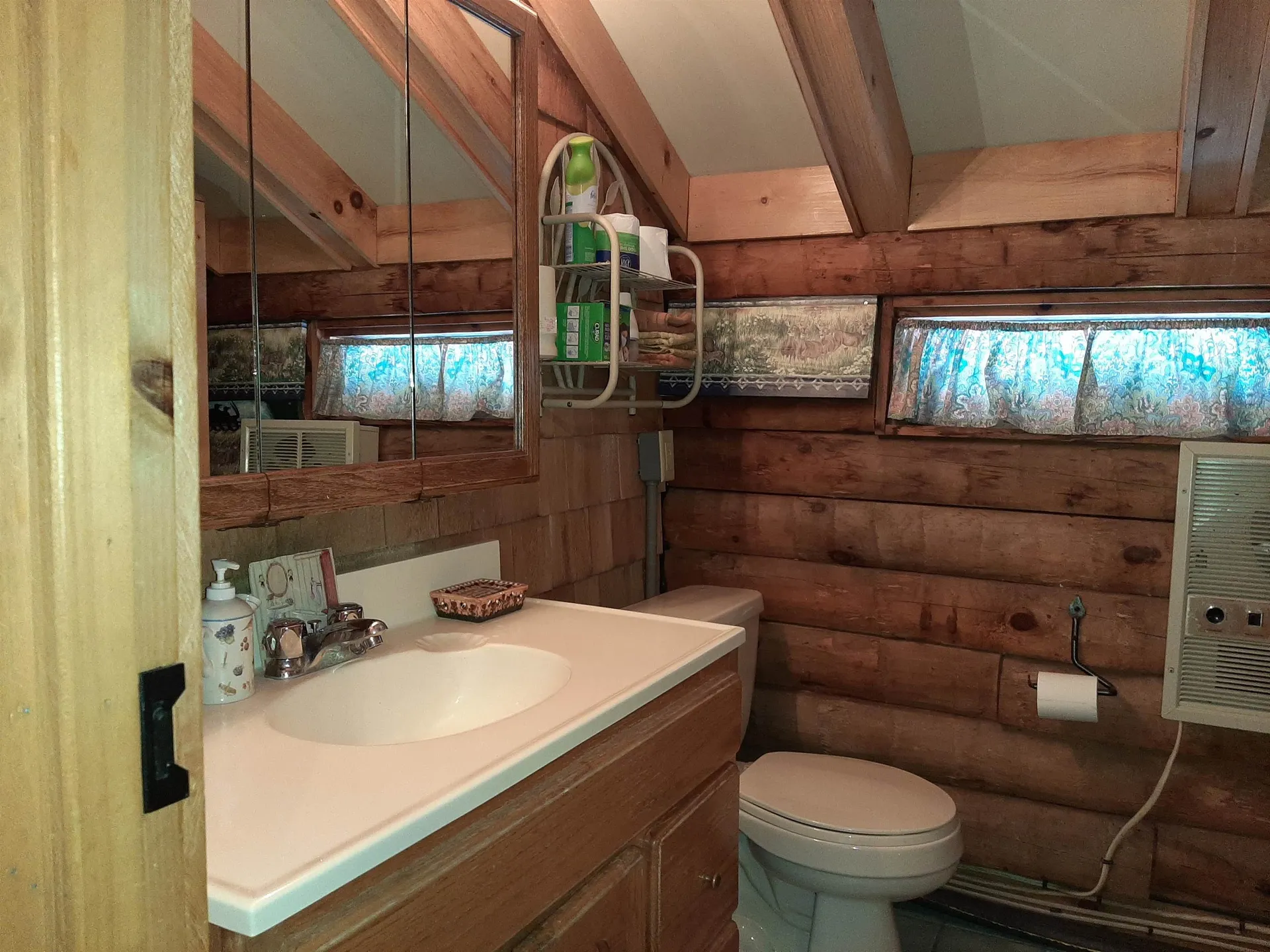 12 Britt Road Pittsburg NH 03592