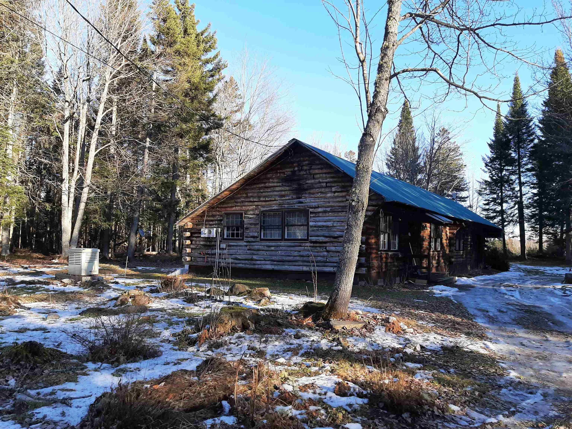12 Britt Road Pittsburg NH 03592