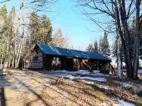 12 Britt Road Pittsburg NH 03592