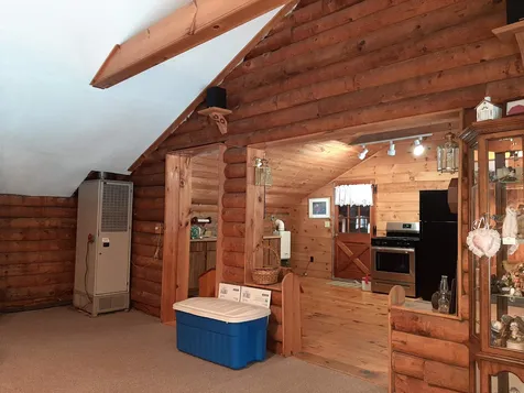 12 Britt Road Pittsburg NH 03592