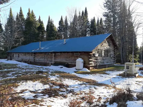 12 Britt Road Pittsburg NH 03592