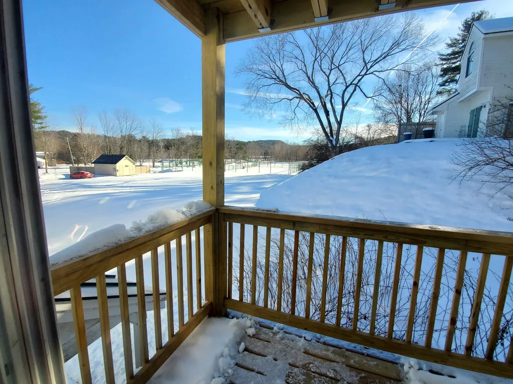 11 Marsten Lane Enfield NH 03748