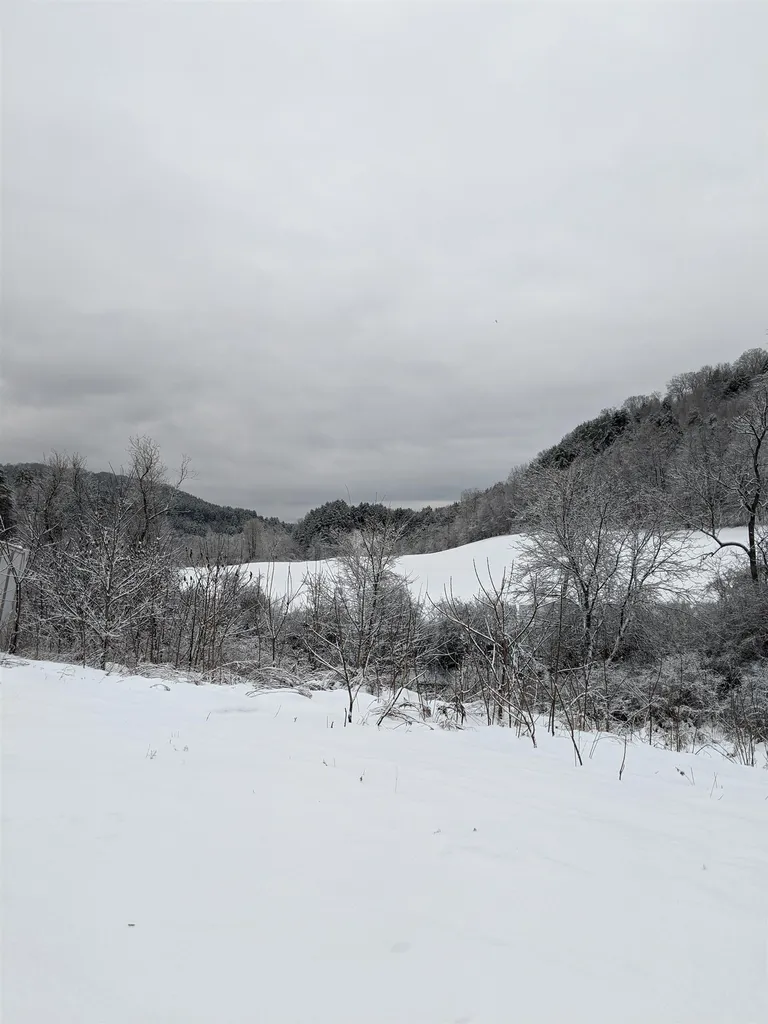 327 Vt Route 14 Royalton VT 05068
