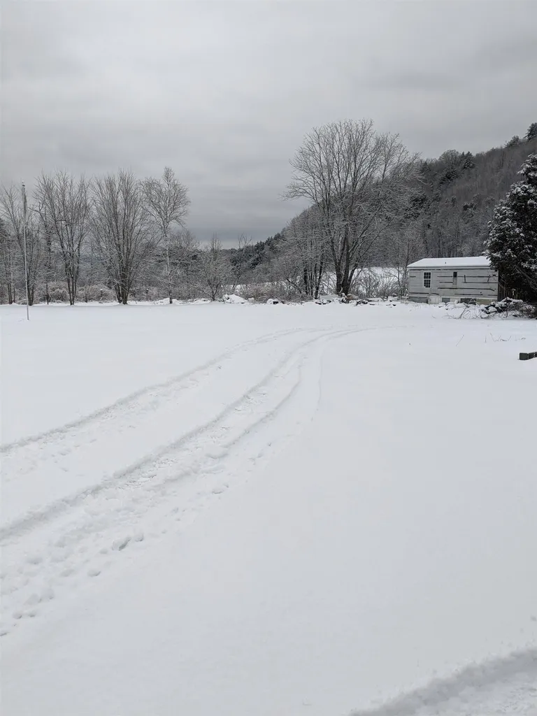 327 Vt Route 14 Royalton VT 05068