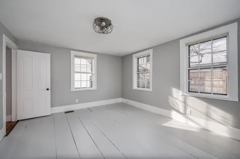 26 Garfield Street Exeter NH 03833