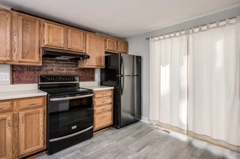 26 Garfield Street Exeter NH 03833