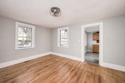26 Garfield Street Exeter NH 03833