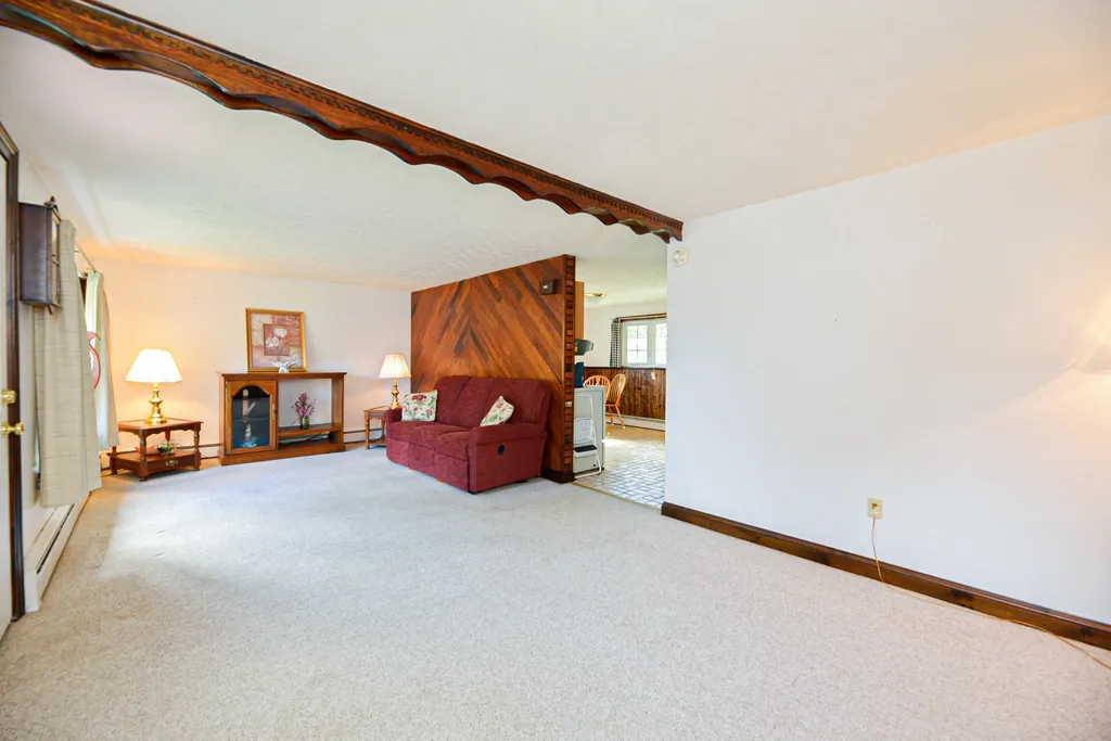 1 Berkshire Lane Dover NH 03820