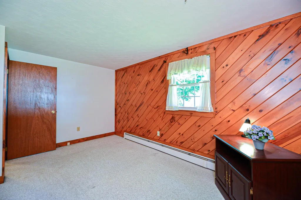 1 Berkshire Lane Dover NH 03820