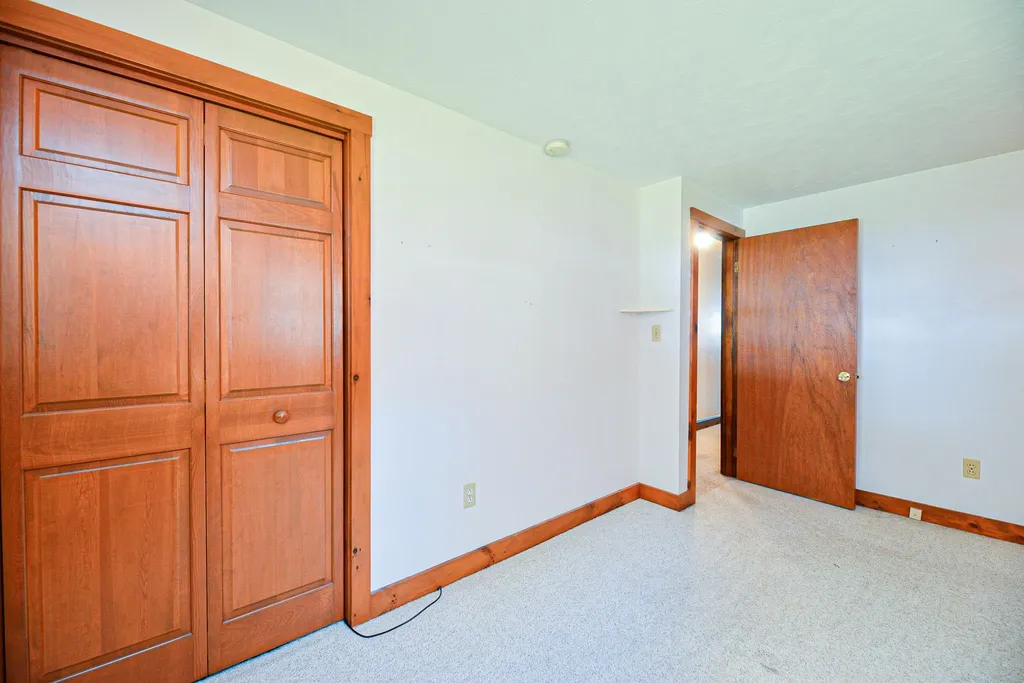 1 Berkshire Lane Dover NH 03820