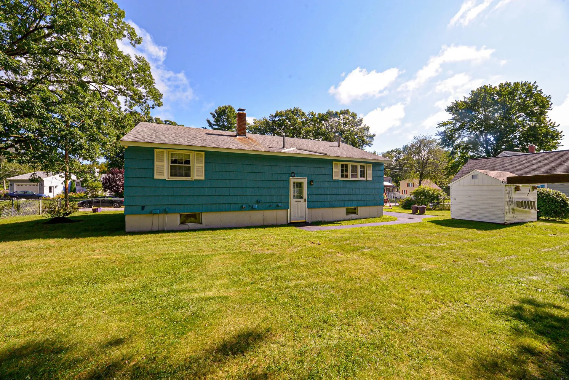 1 Berkshire Lane Dover NH 03820