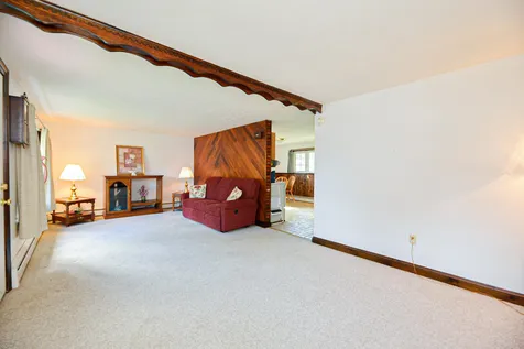 1 Berkshire Lane Dover NH 03820