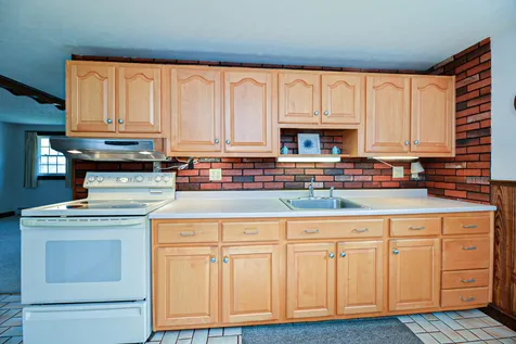 1 Berkshire Lane Dover NH 03820