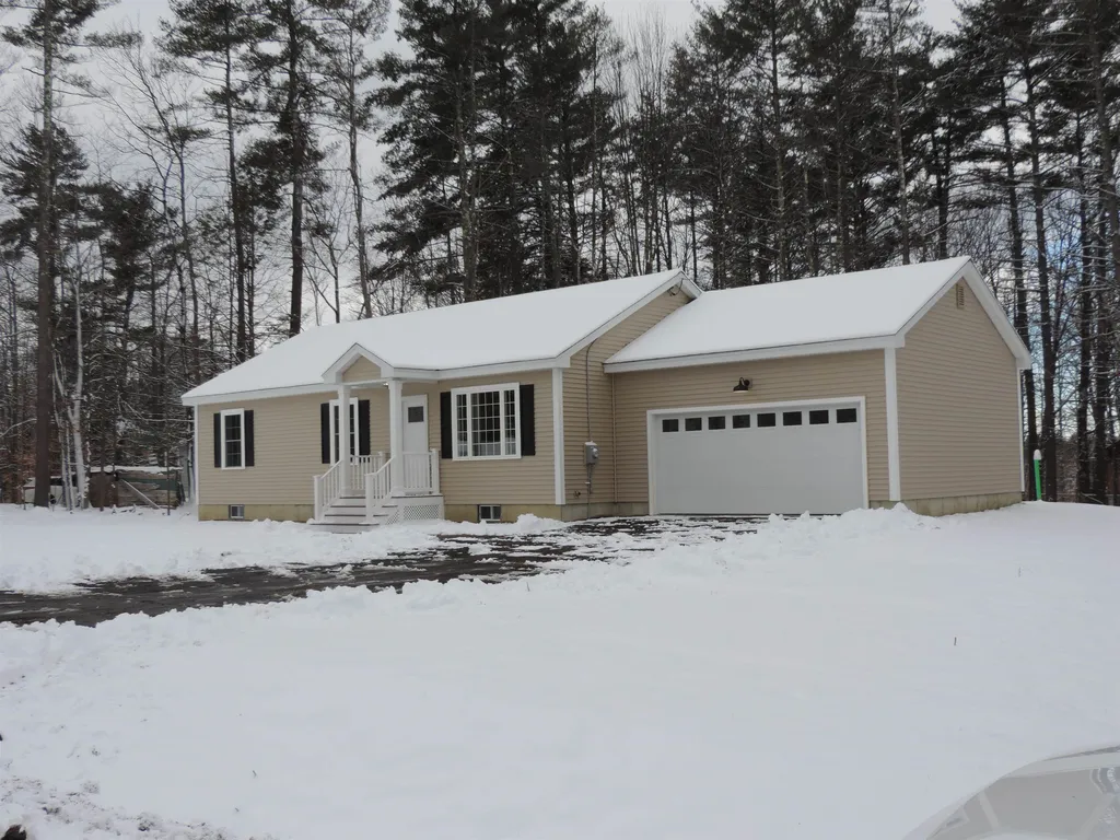 112 Winwood Drive Barnstead NH 03225