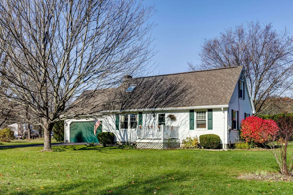 20 Meadow Drive Springfield VT 05156