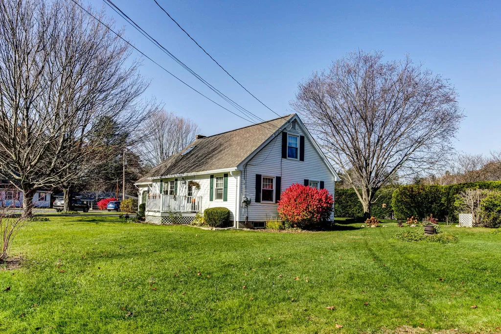 20 Meadow Drive Springfield VT 05156