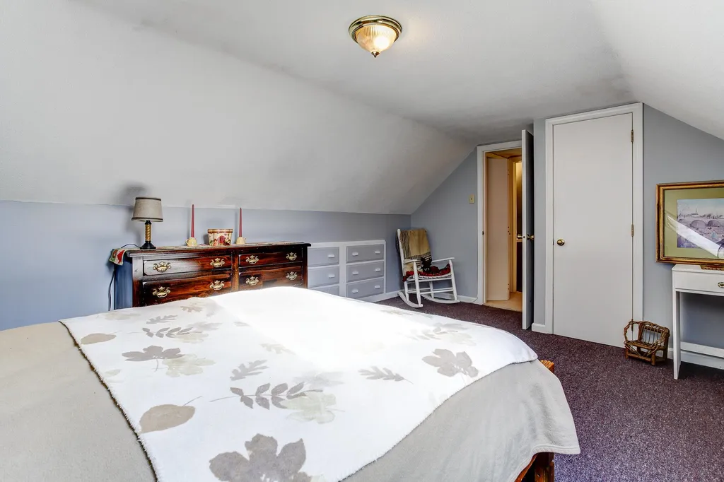 20 Meadow Drive Springfield VT 05156