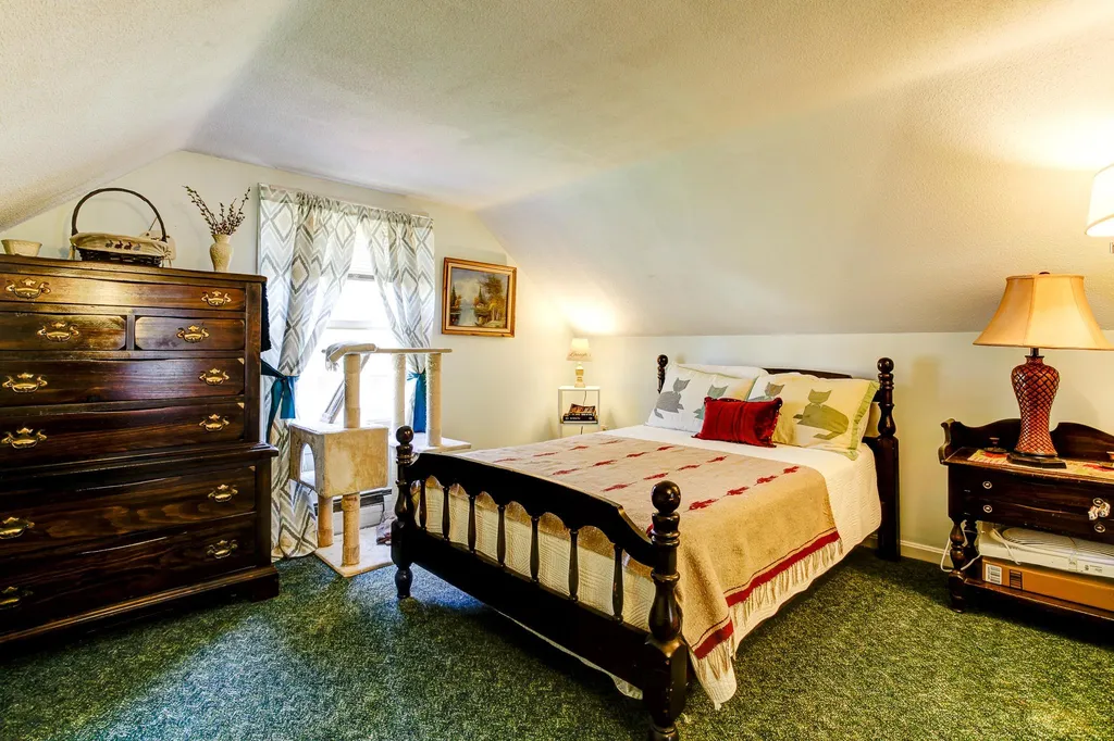 20 Meadow Drive Springfield VT 05156