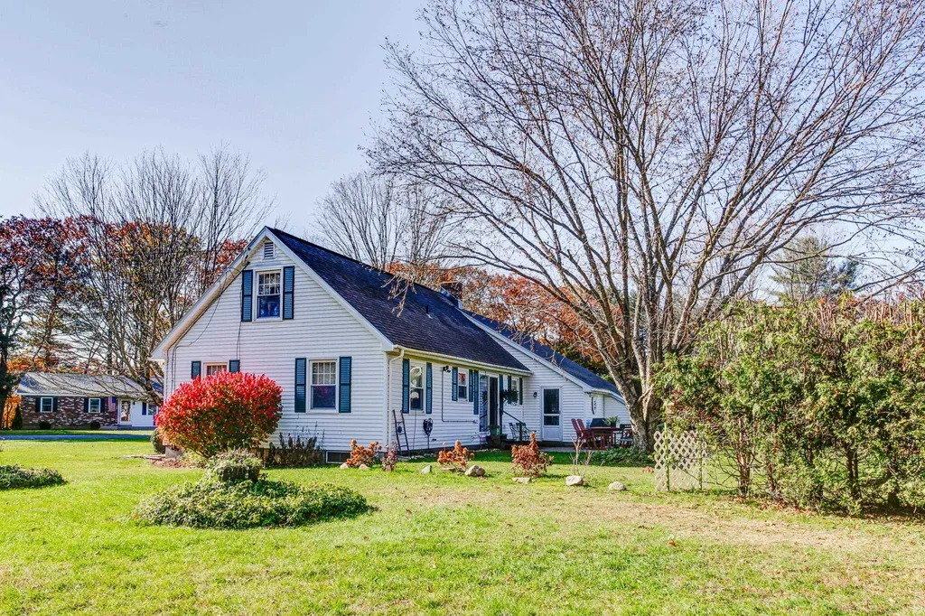 20 Meadow Drive Springfield VT 05156