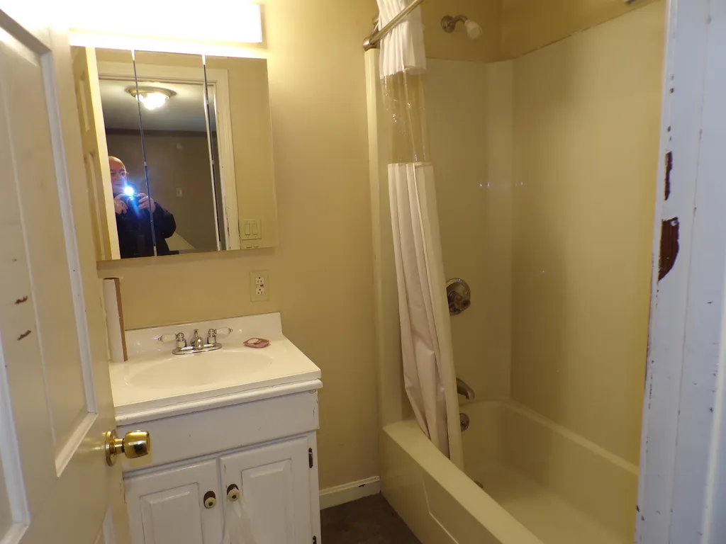 96 Clinton Street Laconia NH 03246