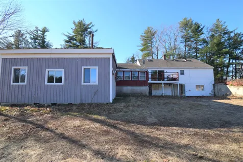 21 Pine Road Brentwood NH 03833