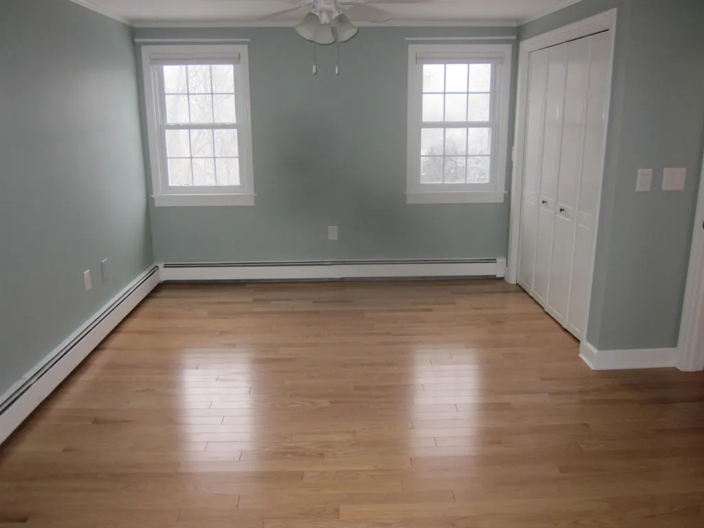 17 High Street Stratham NH 03885