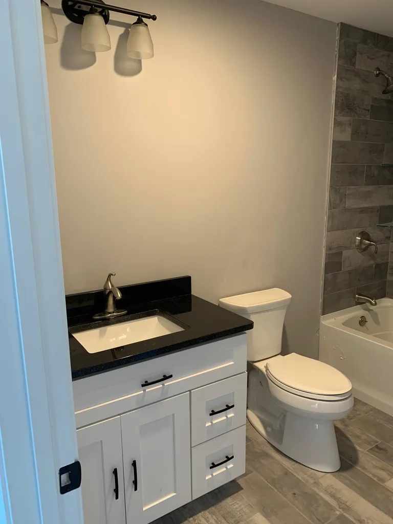 3 Opal Way Nashua NH 03064