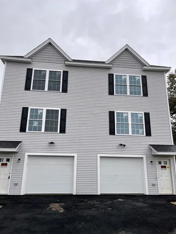 3 Opal Way Nashua NH 03064