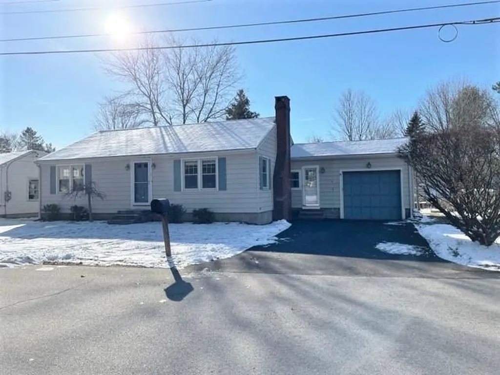 14 Belmont Circle Hampton NH 03842