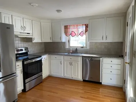 14 Belmont Circle Hampton NH 03842