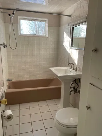14 Belmont Circle Hampton NH 03842