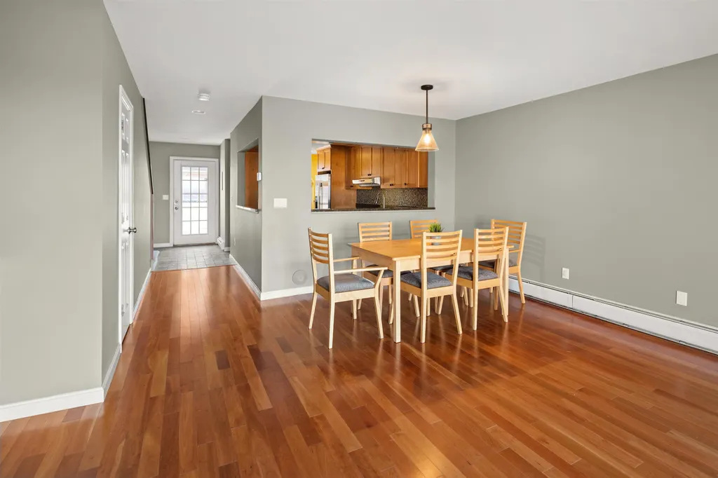 15 Northshore Drive Burlington VT 05408