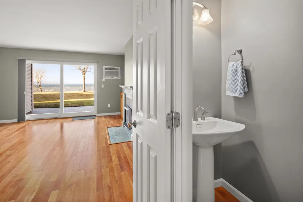 15 Northshore Drive Burlington VT 05408