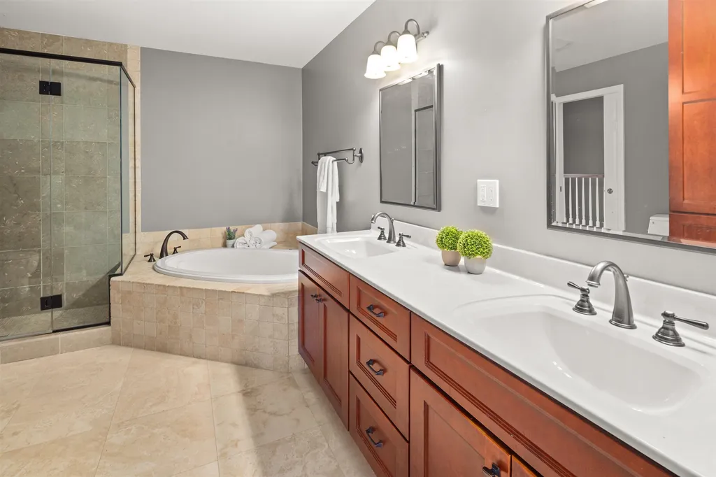 15 Northshore Drive Burlington VT 05408
