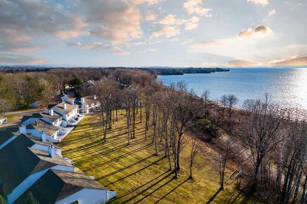 15 Northshore Drive Burlington VT 05408