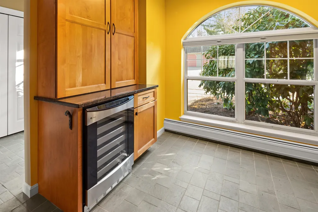 15 Northshore Drive Burlington VT 05408