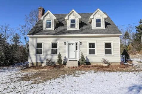 312 Whitehall Road Hooksett NH 03106