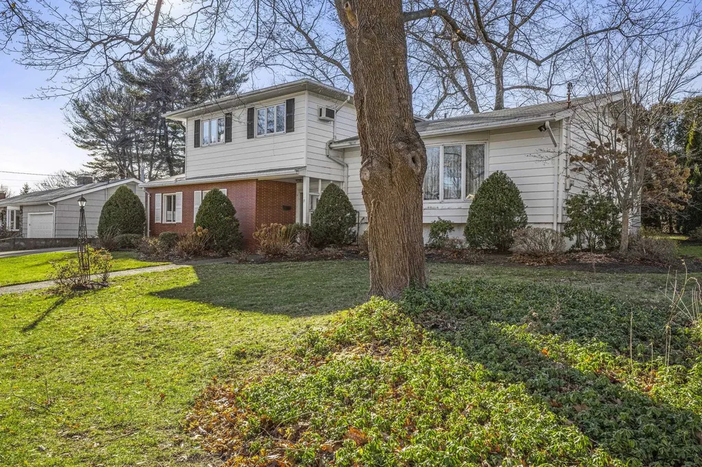27 Hampshire Road Portsmouth NH 03801