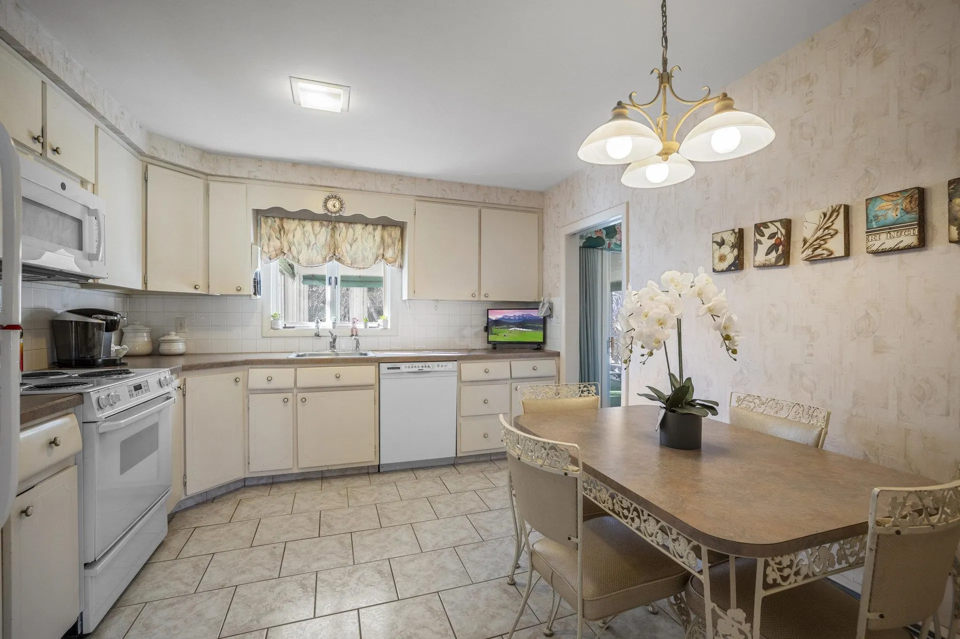 27 Hampshire Road Portsmouth NH 03801
